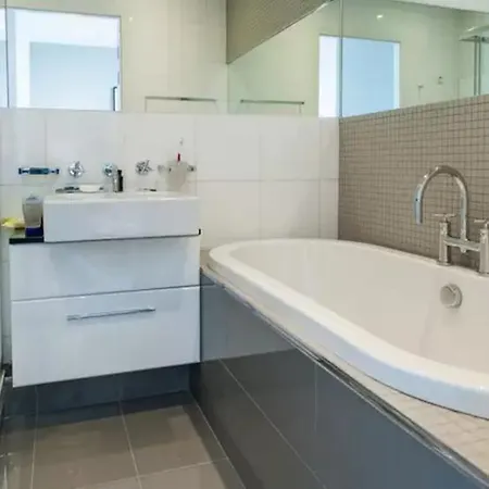 Luxury Apartment, Incredible Views Appartamento