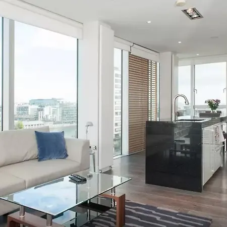 Appartamento Luxury Apartment, Incredible Views Dublino